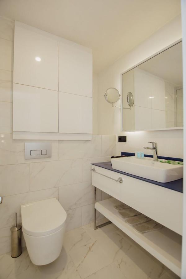 Appartement Orbi City - A & С à Batoumi Extérieur photo